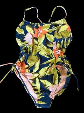 NWT Beach Betty by Miracle Brands Women’s XL One Piece Swim Suit